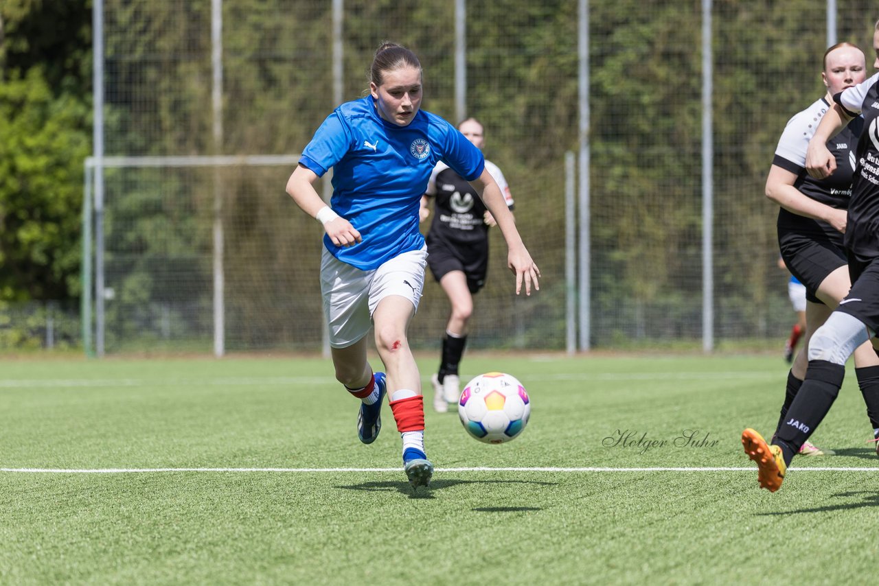 Bild 152 - wBJ SH-Pokalfinale  Holstein-Kiel - SV Viktoria : Ergebnis: 1:0